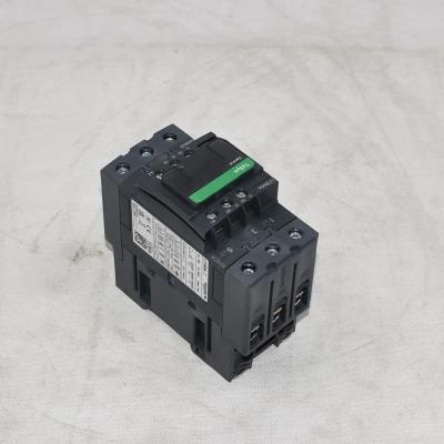 کنتاکتور AC 220V LC1D65AM7C