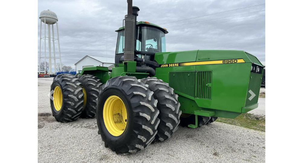 فیلتر موتور John Deere 8960